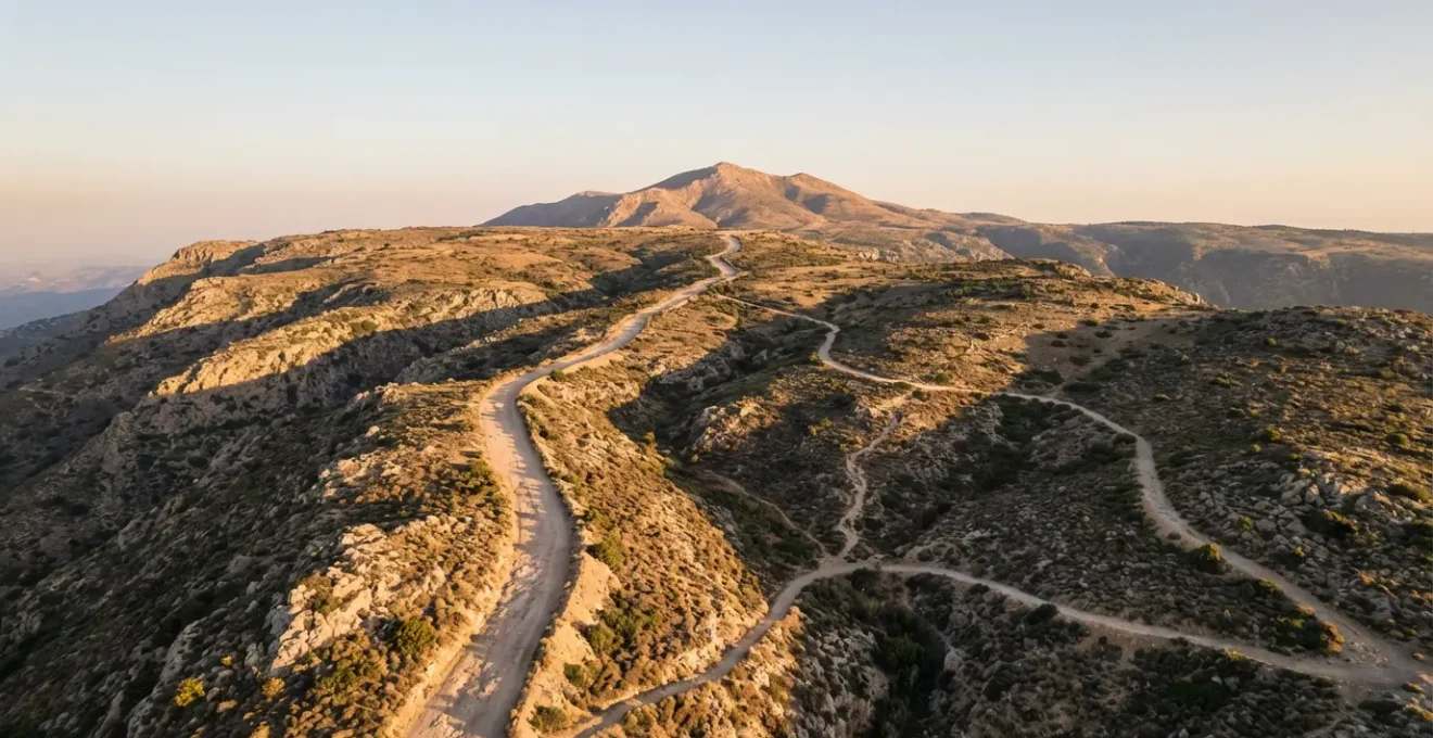 Metáfora visual del GPS kármico donde un Arcano Mayor marca el destino del alma